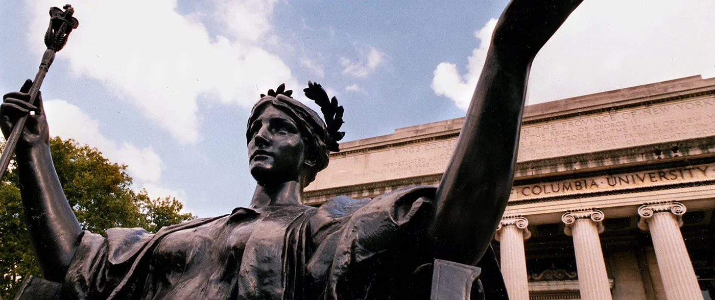 Alma Mater statue, Columbia University